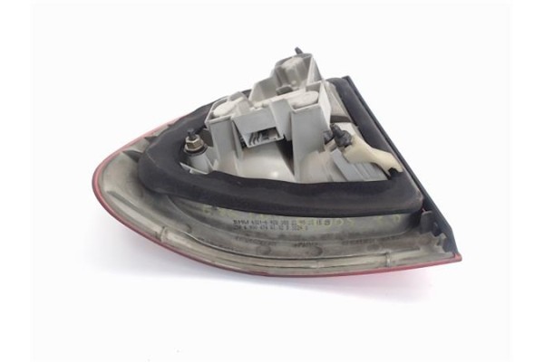 Recambio de piloto trasero derecho para bmw serie 3 touring (e46) 2.0 320d referencia OEM IAM 63218368758 2206849 63216907934 , 