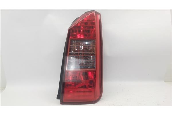 Recambio de piloto trasero derecho para fiat idea (135) referencia OEM IAM 40600748  