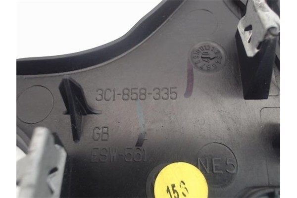 Recambio de embellecedor cuadro instrumentos para volkswagen passat berlina (3c2) 2.0 tdi referencia OEM IAM 3c1858335  