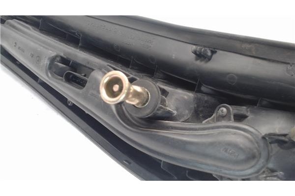 Recambio de piloto trasero derecho para fiat marea (185) weekend referencia OEM IAM 46518691  