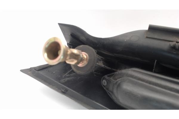 Recambio de piloto trasero derecho para fiat marea (185) weekend referencia OEM IAM 46518691  