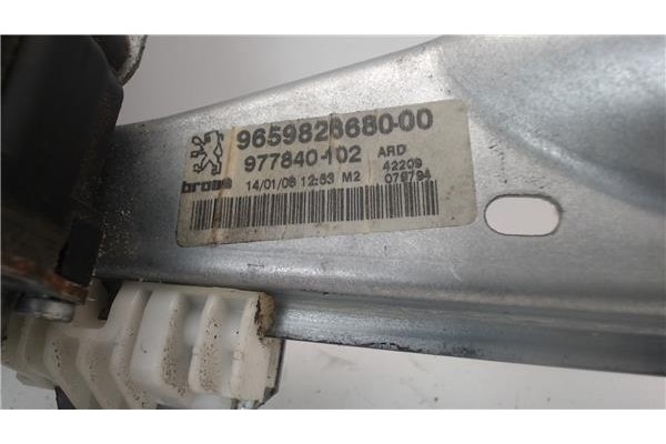 Recambio de elevalunas electrico trasero derecho para peugeot 308 referencia OEM IAM   