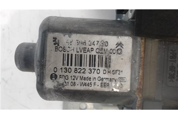 Recambio de elevalunas electrico trasero derecho para peugeot 308 referencia OEM IAM   