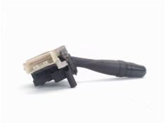 Recambio de mando intermitencia para toyota corolla sedán (_e12j_, _e12t_) 2.0 d4d referencia OEM IAM 173712  