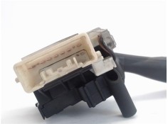 Recambio de mando intermitencia para toyota corolla sedán (_e12j_, _e12t_) 2.0 d4d referencia OEM IAM 173712  