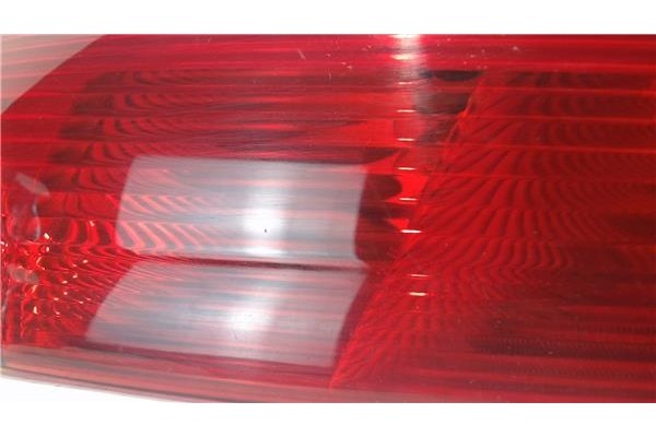 Recambio de piloto trasero izquierdo para fiat ii punto (188) berlina referencia OEM IAM 286201  