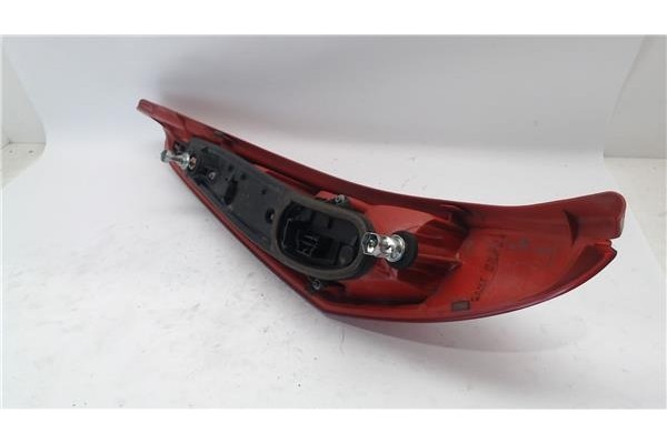 Recambio de piloto trasero derecho para fiat ii punto (188) berlina referencia OEM IAM 46794077 GP0152 46523769 , FIAT | 5173835