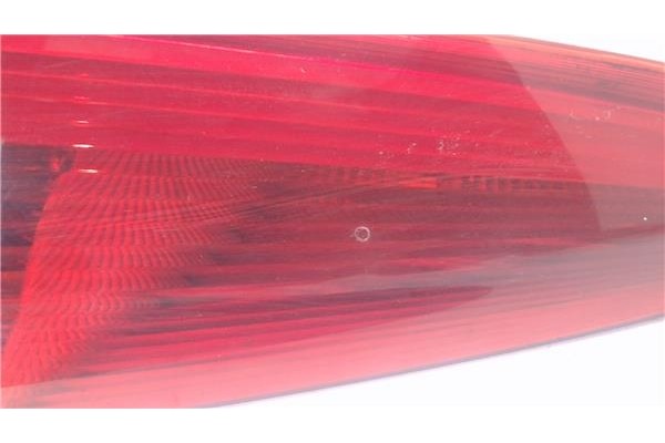 Recambio de piloto trasero izquierdo para fiat ii punto (188) berlina referencia OEM IAM 286201  