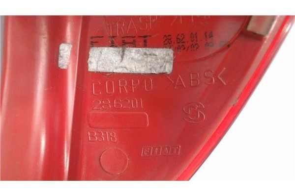 Recambio de piloto trasero izquierdo para fiat ii punto (188) berlina referencia OEM IAM 286201  