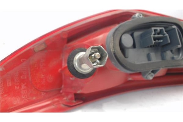 Recambio de piloto trasero derecho para fiat ii punto (188) berlina referencia OEM IAM 46523769 GP0152 46794077 , FIAT | 5173835