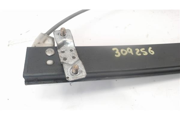 Recambio de mecanismo elevalunas delantero derecho para hyundai getz (tb) referencia OEM IAM 824041C210  
