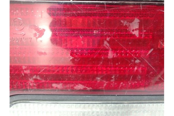 Recambio de piloto trasero derecho para peugeot 405 berlina referencia OEM IAM 635192 6751222 