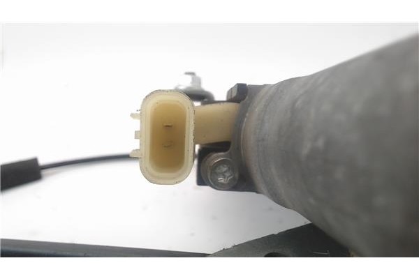 Recambio de mecanismo elevalunas delantero derecho para hyundai getz (tb) referencia OEM IAM 824041C210  