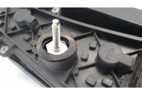 Recambio de piloto trasero derecho para fiat i doblo (119) referencia OEM IAM 40600748   Recambio de piloto trasero derecho para fiat i doblo (119) referencia OEM IAM 40600748