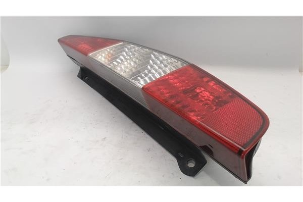 Recambio de piloto trasero derecho para fiat i doblo (119) referencia OEM IAM 40600748  