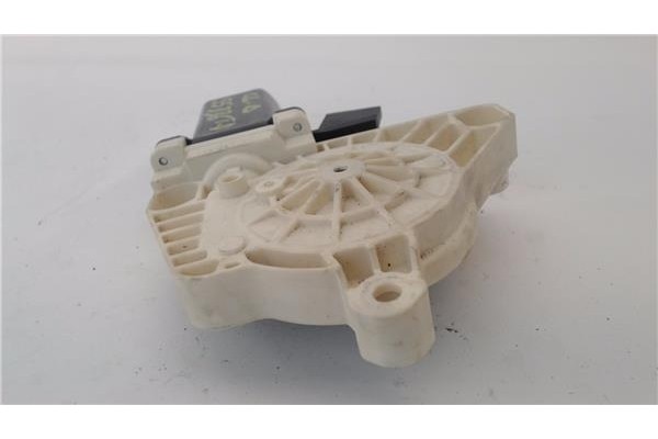 Recambio de motor elevalunas trasero derecho para mercedes-benz clase a (bm 169) 1.5 a 150 (169.031) referencia OEM IAM 99614710