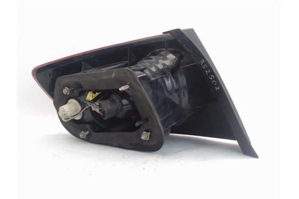 Recambio de piloto trasero derecho para hyundai elantra (xd) referencia OEM IAM 924022D210 924022D010 924022D010 , HYUNDAI | 924