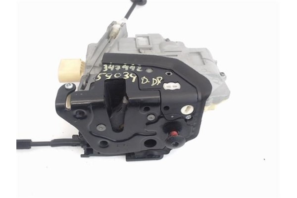 Recambio de cierre electromagnetico delantero derecho para volkswagen passat berlina (3c2) 2.0 tdi referencia OEM IAM cz3c183701