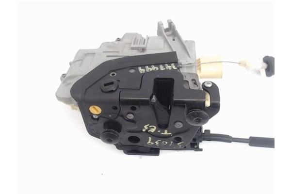 Recambio de cierre electromagnetico trasero izquierdo para volkswagen passat berlina (3c2) 2.0 tdi referencia OEM IAM cz3c483901