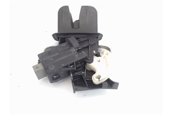 Recambio de cierre electromagnetico porton para volkswagen passat berlina (3c2) 2.0 tdi referencia OEM IAM 4f5827505  