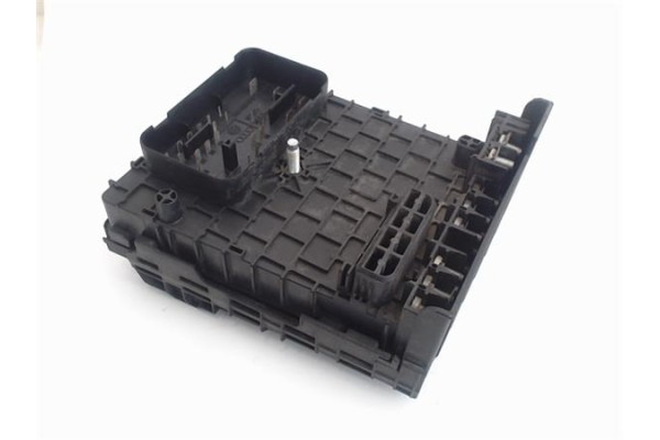 Recambio de caja fusibles/rele para volkswagen passat berlina (3c2) 2.0 tdi referencia OEM IAM 3C0937125  