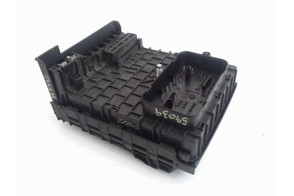 Recambio de caja fusibles/rele para volkswagen passat berlina (3c2) 2.0 tdi referencia OEM IAM 3C0937125  