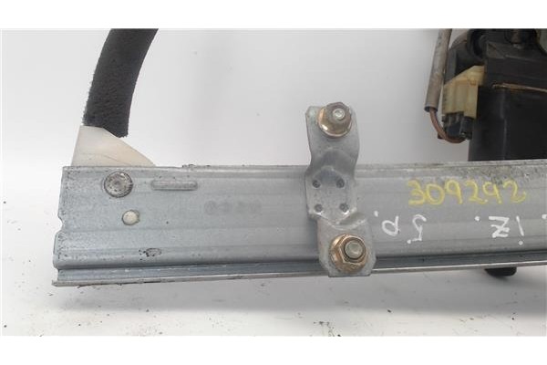 Recambio de mecanismo elevalunas delantero derecho para hyundai accent (x3) referencia OEM IAM 8240422010  