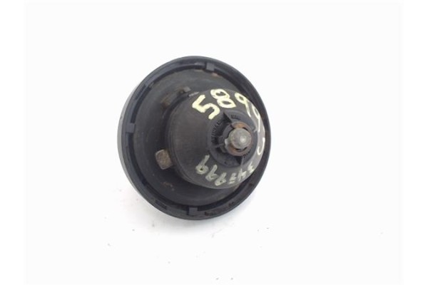 Recambio de tapon combustible para seat terra 1.4 furgoneta referencia OEM IAM 347999  
