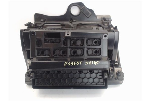 Recambio de guantera salpicadero para volkswagen passat berlina (3c2) 2.0 tdi 16v referencia OEM IAM 3c1857114  