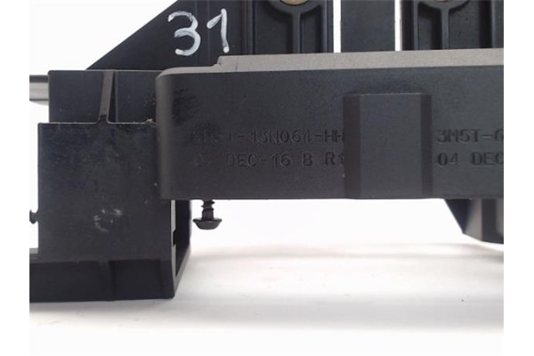 Recambio de mando de luces para ford focus berlina (cap) referencia OEM IAM 4M5T13N064HH  