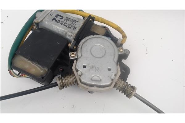 Recambio de mecanismo elevalunas delantero derecho para mitsubishi space wagon (n80/n90) referencia OEM IAM   