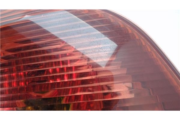 Recambio de piloto trasero izquierdo para peugeot 307 (s1) referencia OEM IAM 89034730  