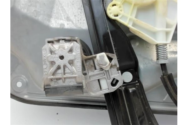 Recambio de elevalunas electrico delantero derecho para volkswagen golf iv berlina (1j1) referencia OEM IAM 1J4837462D LTVK504R 