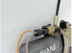Recambio de mecanismo elevalunas delantero derecho para renault megane i classic (la0) referencia OEM IAM   