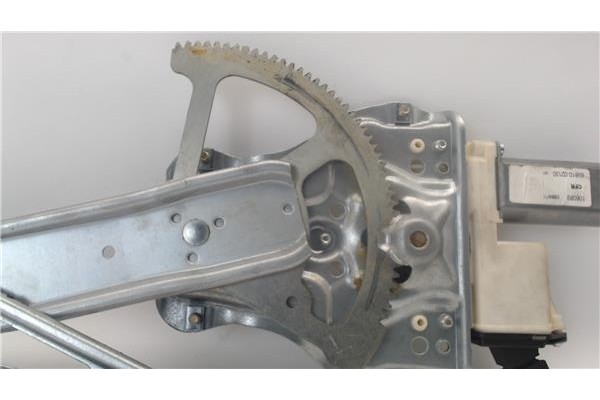 Recambio de mecanismo elevalunas delantero derecho para toyota corolla (e12) referencia OEM IAM 6981002130 106089 