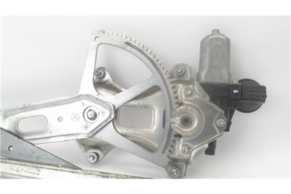 Recambio de mecanismo elevalunas delantero derecho para toyota prius (nhw20) referencia OEM IAM 8571035180  