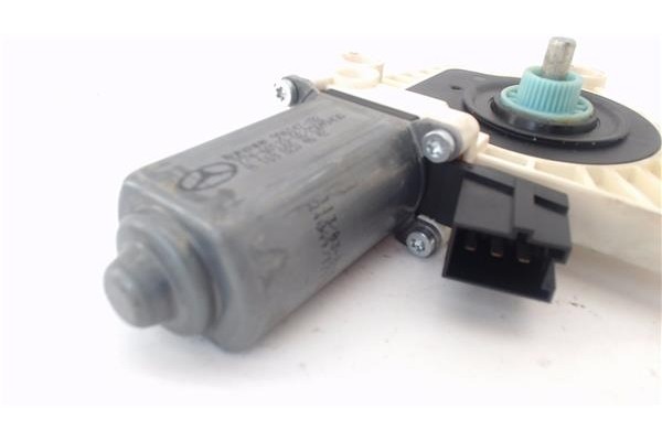 Recambio de motor elevalunas trasero derecho para mercedes-benz clase a (bm 169) 1.5 a 150 (169.031) referencia OEM IAM 99614710