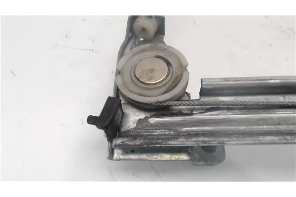 Recambio de mecanismo elevalunas delantero derecho para peugeot 406 berlina (s1/s2) referencia OEM IAM 9222K5  