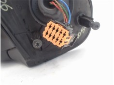 Recambio de retrovisor electrico izquierdo para peugeot 206 2.0 hdi 90 referencia OEM IAM 21a10122550  