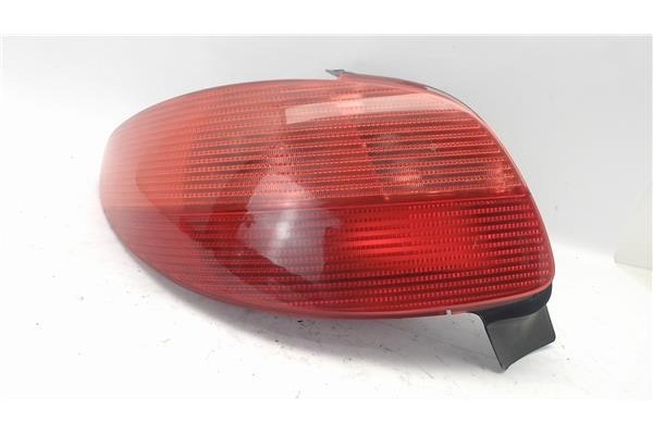 Recambio de piloto trasero izquierdo para peugeot 206 referencia OEM IAM 6350P1  