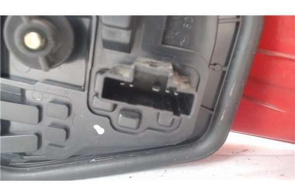 Recambio de piloto trasero izquierdo para peugeot 206 referencia OEM IAM 6350P1  