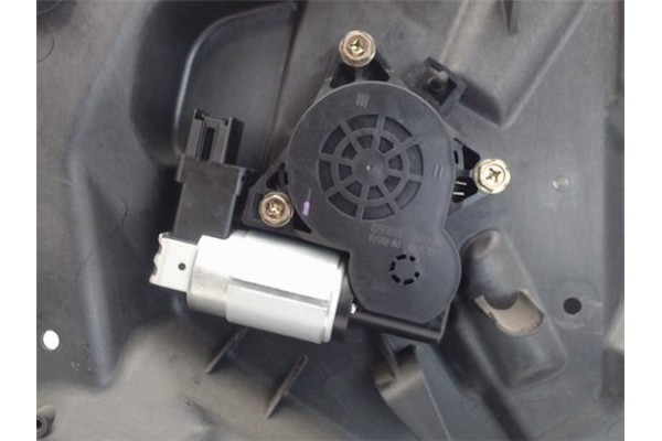 Recambio de elevalunas electrico delantero derecho para mazda 6 berlina (gg) referencia OEM IAM   