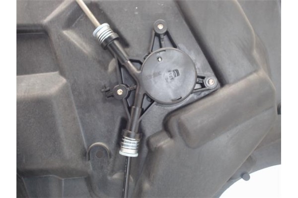 Recambio de elevalunas electrico delantero derecho para mazda 6 berlina (gg) referencia OEM IAM   