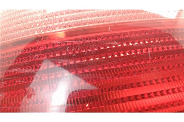 Recambio de piloto trasero izquierdo para peugeot 206 referencia OEM IAM 6350S0  