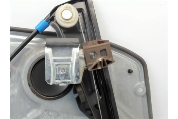 Recambio de elevalunas electrico delantero derecho para seat ibiza (6l1) referencia OEM IAM 6L4837752A  