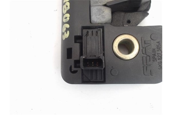 Recambio de cierre electromagnetico porton para seat ibiza (6k1) 1.4 referencia OEM IAM 827505a  