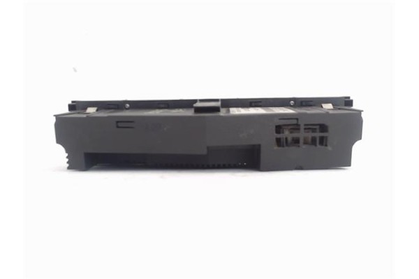 Recambio de mandos climatizador para bmw serie 3 berlina (e46) 2.0 320d referencia OEM IAM (64118382446)  