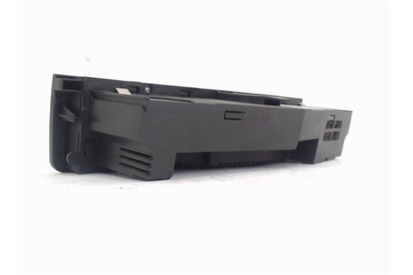 Recambio de mandos climatizador para bmw serie 3 berlina (e46) 2.0 320d referencia OEM IAM (64118382446)  