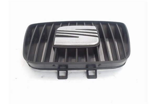 Recambio de rejilla paragolpes delantero para seat ibiza (6k1) 1.4 referencia OEM IAM 6K0853654  