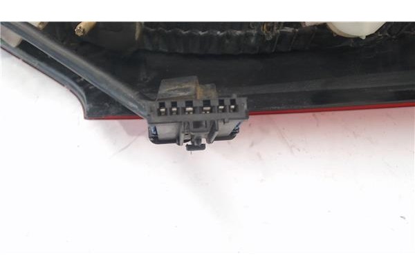 Recambio de piloto trasero izquierdo para fiat ulysse (179) referencia OEM IAM 1484600080  